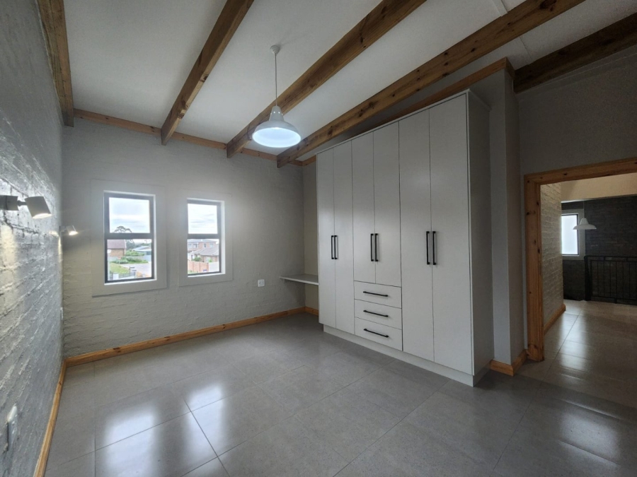 3 Bedroom Property for Sale in King George Park Western Cape